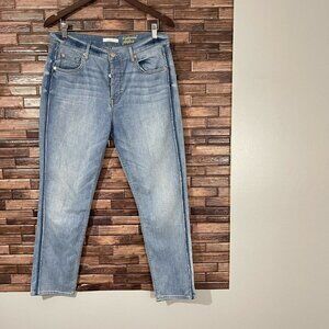 7 For All Mankind High Waist Josefina Jeans Straight Leg Size 30 Light Wash